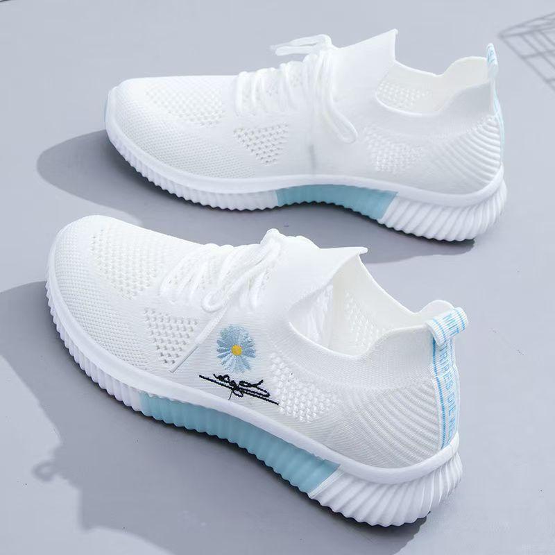Flying knitting little white shoes small fresh girl tide shoes sports shoes running shoes single shoes casual shoes versatile women's shoes