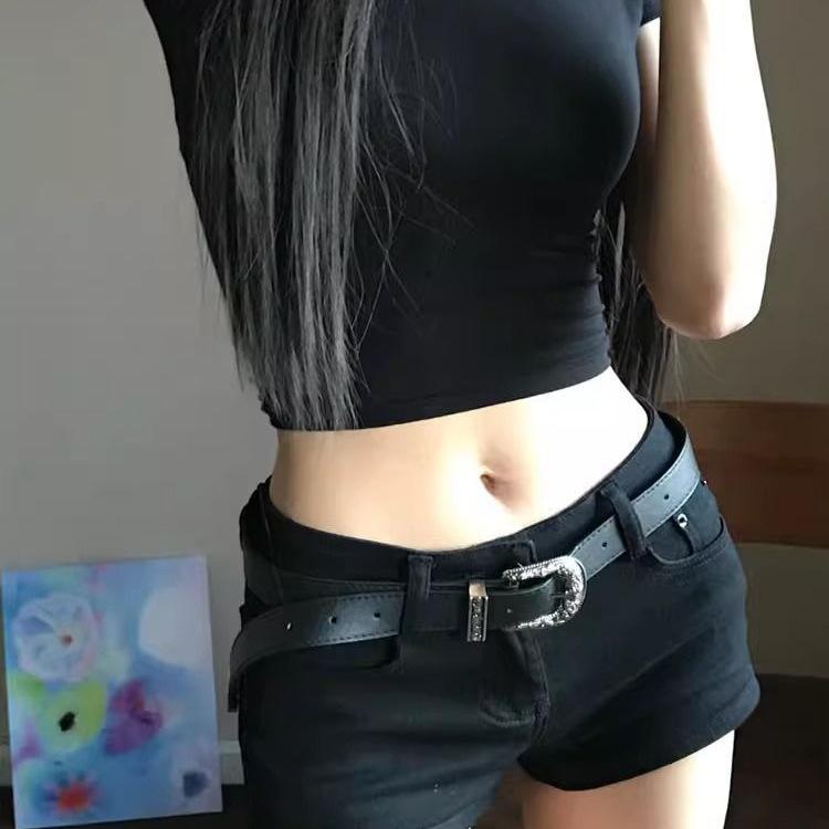 American Spicy Girl Low-Waist Black Denim Shorts for Women - Summer 2026