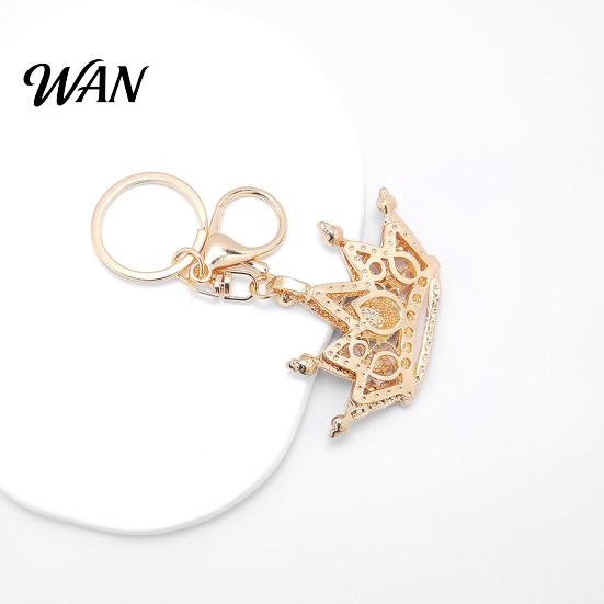 Rhinestone Keychain Pendant Sparkling Rhinestones Inlaid Crown Design Key Durable Metal Holder with Lobster Clasp Lightweight Car Bag Decoration Ring