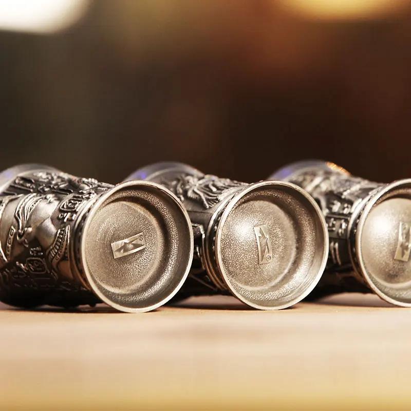 3ks/šarže Egyptský mýtus Retro měděné pohárky na panáky 3D reliéf Víno Likér Destiláty Kleopatra Rameses Rah Stříbřité starožitné sklenice