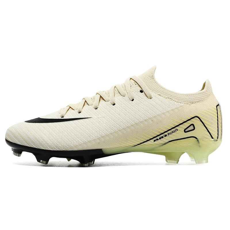 New boys and girls soccer breathable long broken nail soccer shoes indoor grass