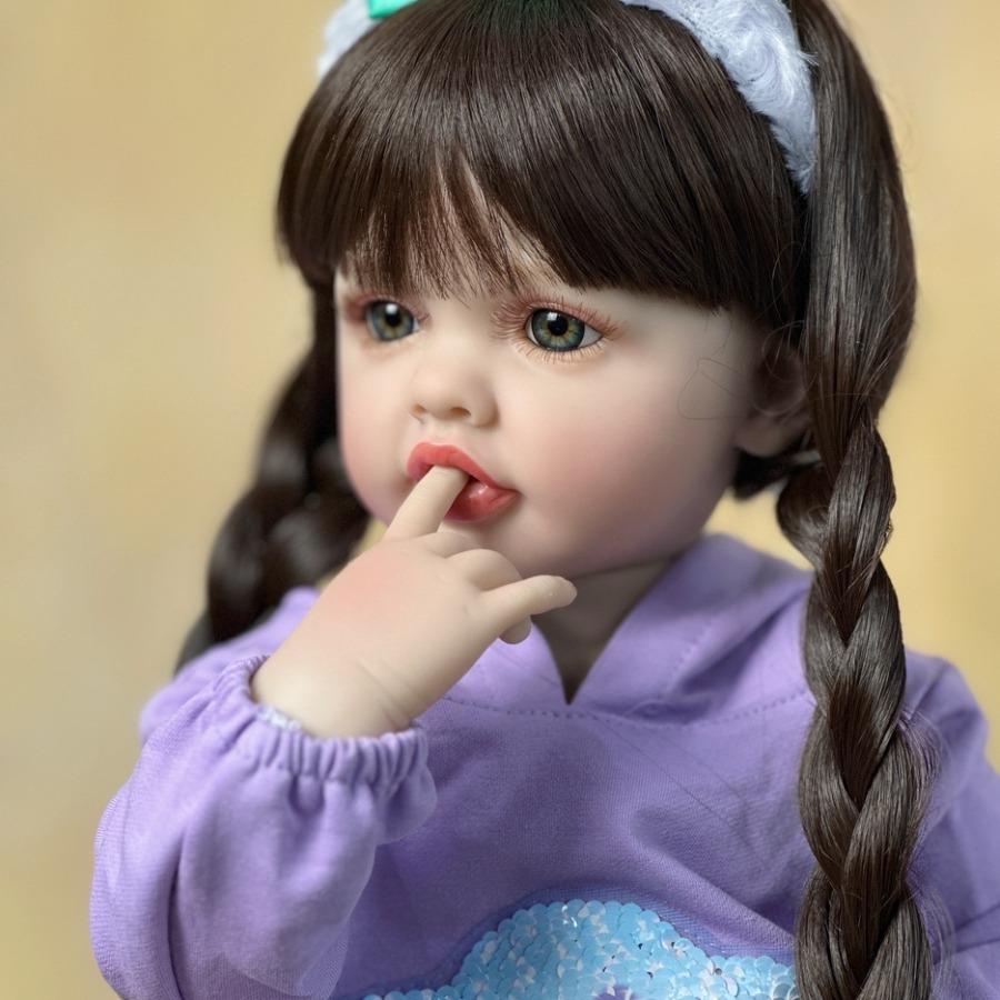 BZDOLL 55 CM 22 Inch Lifelike Realistic Reborn Baby Girl Doll Soft Silicone Long Brown Hair Princess Toddler Bebe Christmas Gift