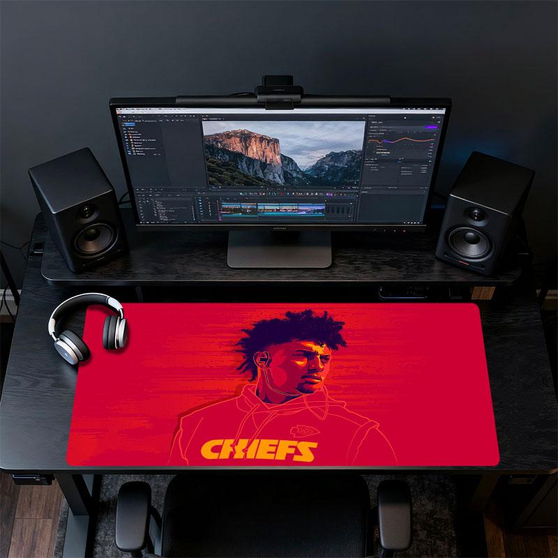 Patrick Mahomes Mouse Pad, Large Gaming Desk Mat, Non-slip XXL Mousepad for Laptop & Tablet, Mini PC Playmat with Stitched Edges