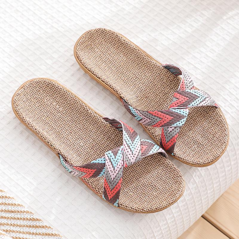 

Летние женские модные массажные дышащие льняные тапочки 40