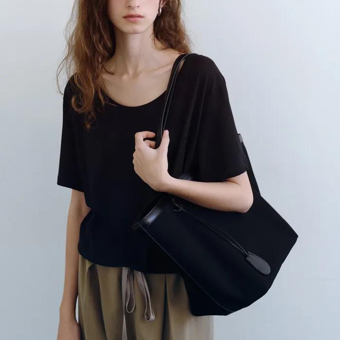 [with Solbi, Dahee, Gahwon] Big canvas boat bag