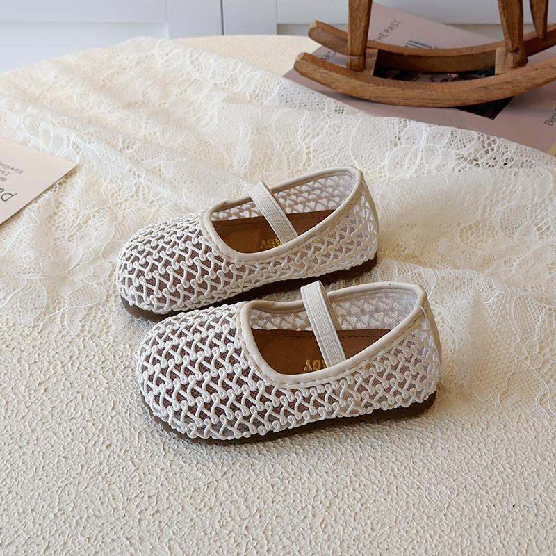 Girls' Hollowed-out Shoes - New Soft-Topped Mesh Upper Baby Shoes - Girls' Single Shoes
