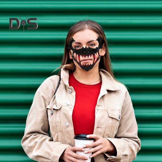 Half Face Mask Horror Halloween Costume Props Animal Skeleton Blood Mask with Elastic Straps for Halloween Cosplay Carnivals Masquerades