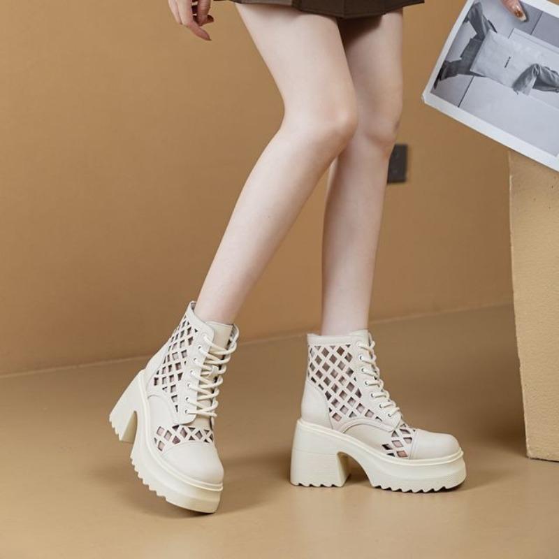 Mode 2025 Echtes Leder Damen Knöchelkurz Atmungsaktive Stiefel Sommer Neu Britischer Stil Retro Dicke Absätze Plateau Ausgeschnittene Stiefel