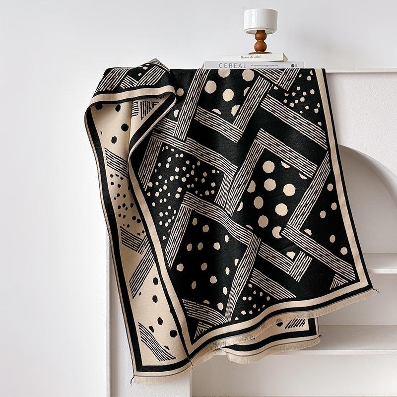 

Имитация Кашемира Горошек Геометрический Высококлассный Чувство Простой Принт Двусторонний Теплый Шарф Шаль Верхняя Накидка чёрный