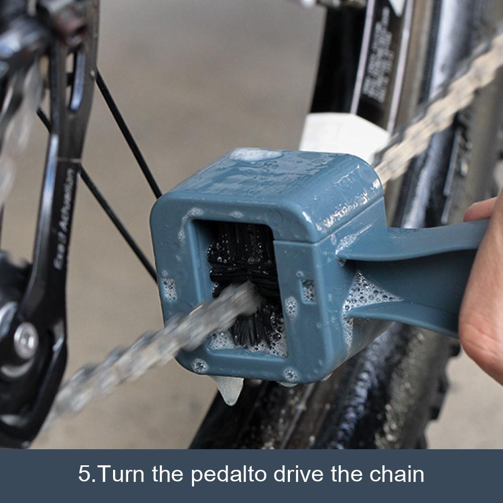 Plastic Bicycle Chain Cleaner MTB Mountain Bike Machine Washer Brush Scrubber Lightweight Game Playing Elements