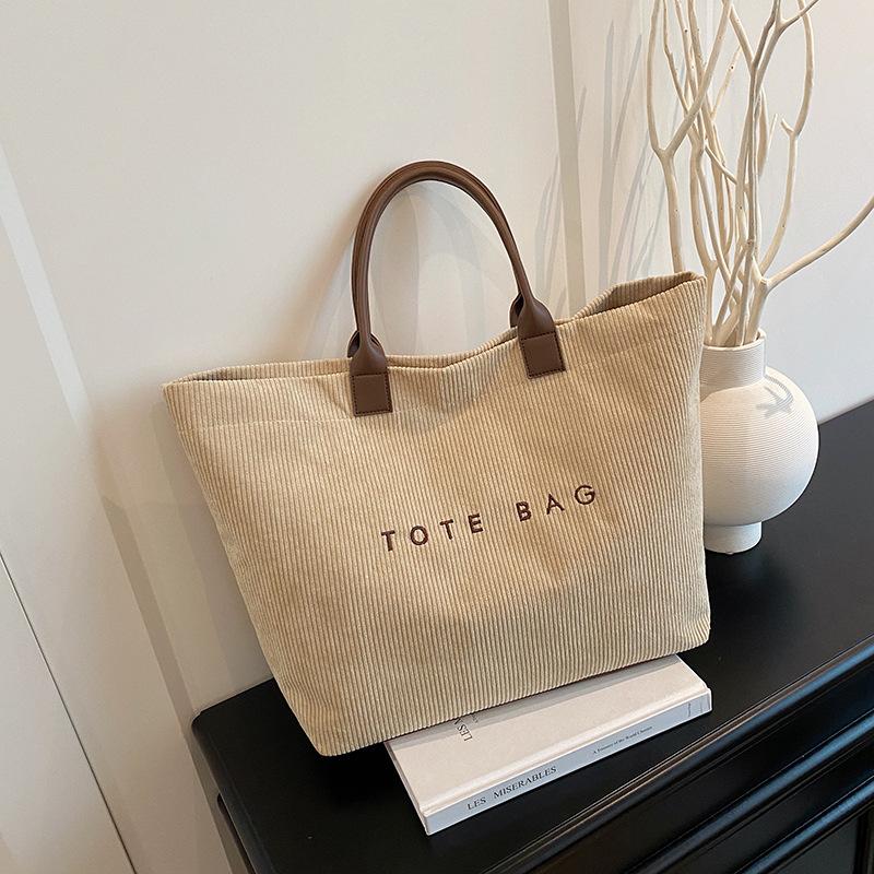 Tote bag retro high-value summer letter casual foreign style handbag minimalist fashionable commuter large-capacity bag women