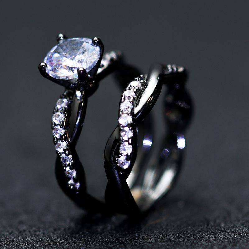Ou Ni Luxury Rhinestone Twisted Diamond Ring: Elegant European-American Style, Thin Band