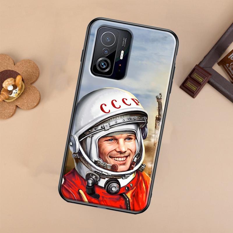 

Yuri Gagarin Y Laika For POCO X5 X4 X3 F5 Pro M4 M5s F3 F4 GT C40 Phone Case For Xiaomi 12T 11T 13 Pro 12 Lite Xiaomi 13