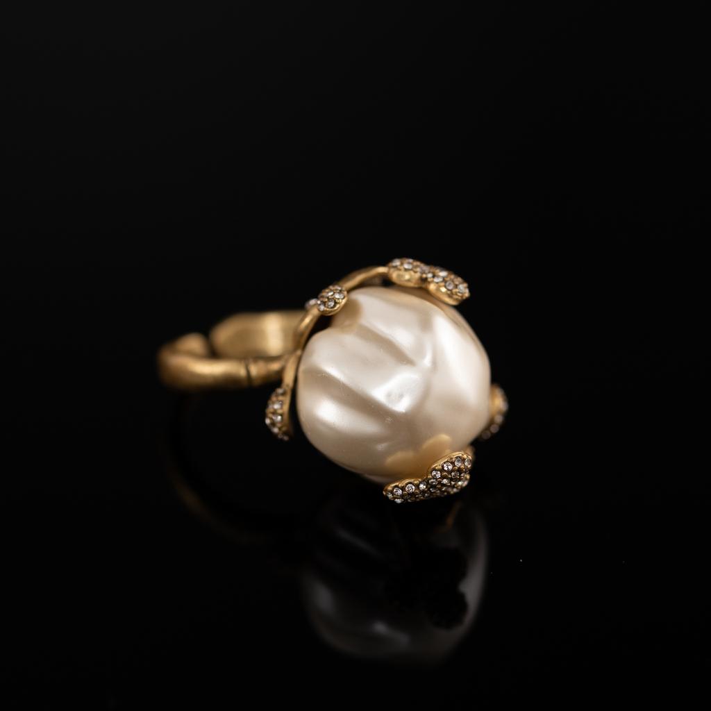Medieval Copper Alloy Ring, Retro Court Style, High Sense Female Designer Temperament, New Ring