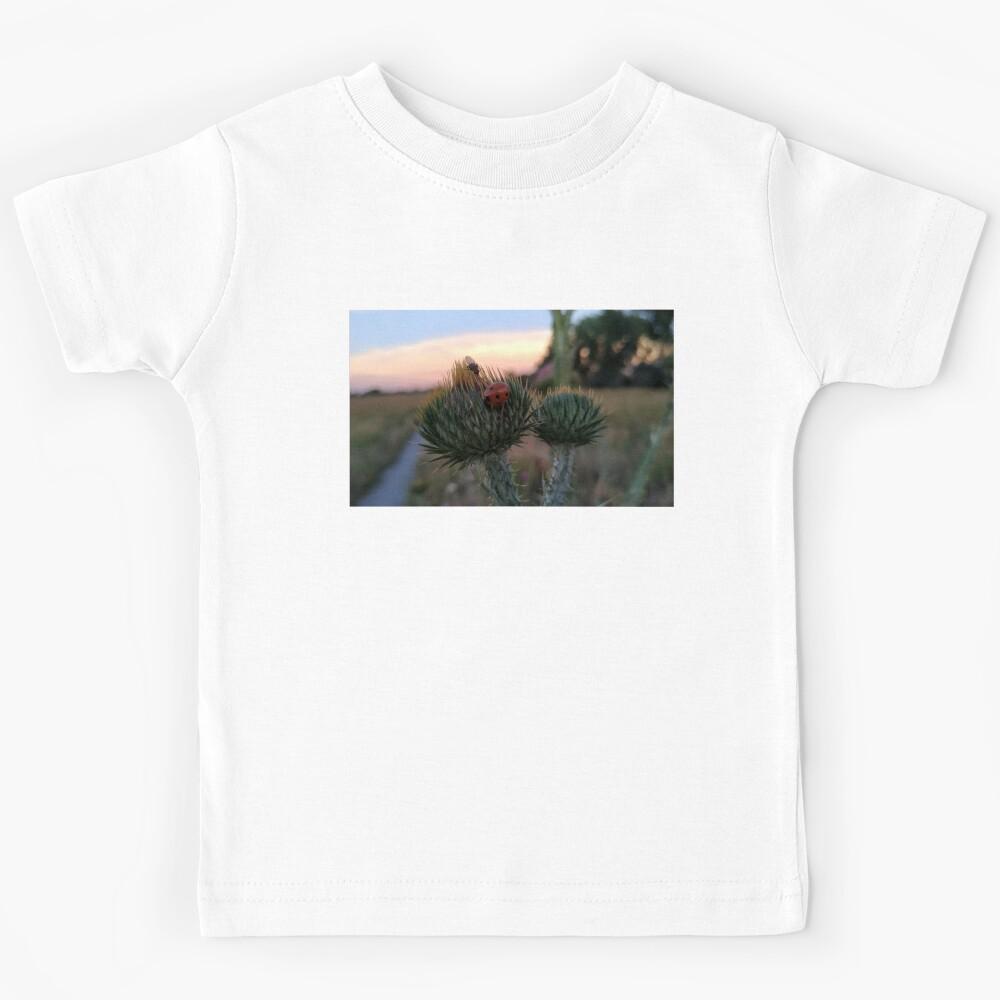Thistle fly ladybug Kids T-Shirt 170