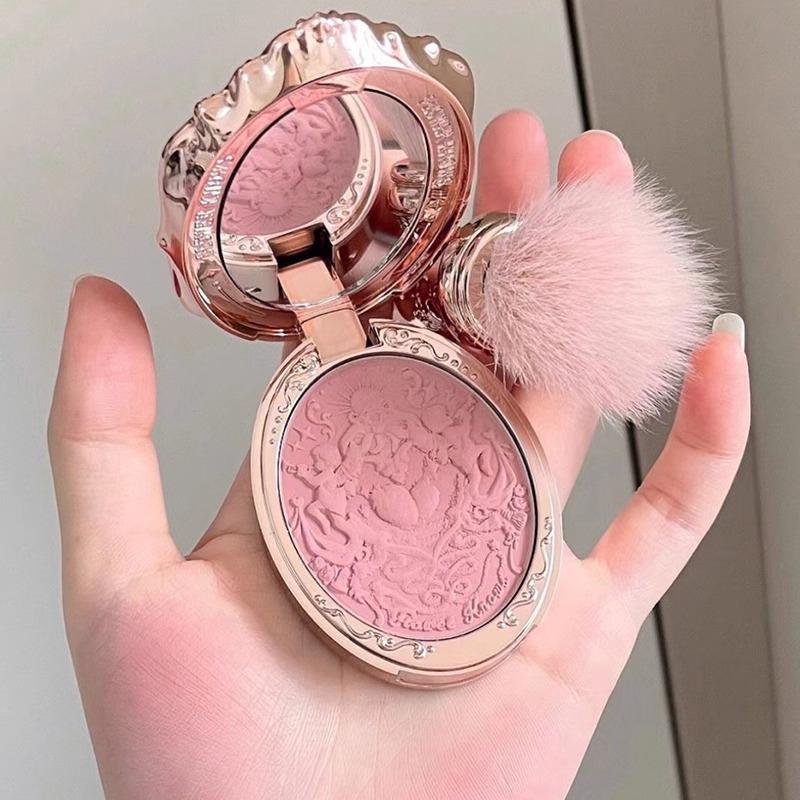

Hua Zhi Xiao Rococo Series Blush: Embossed, Color-Enhancing, Genuine Whitening Powder. Innocent Nursery Rhyme