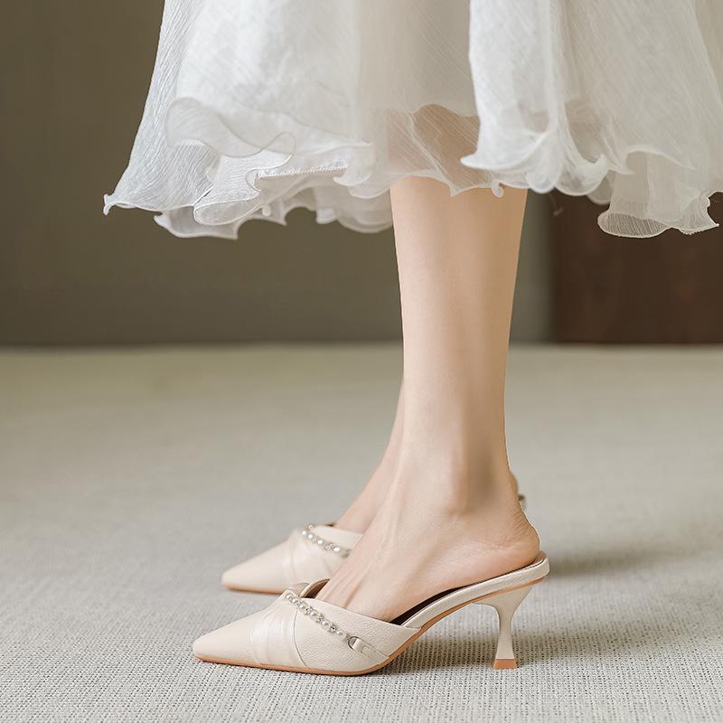 Huiliya Baotou Pointed Toe Women's Pearl Chunky Heel Mules 912-D86