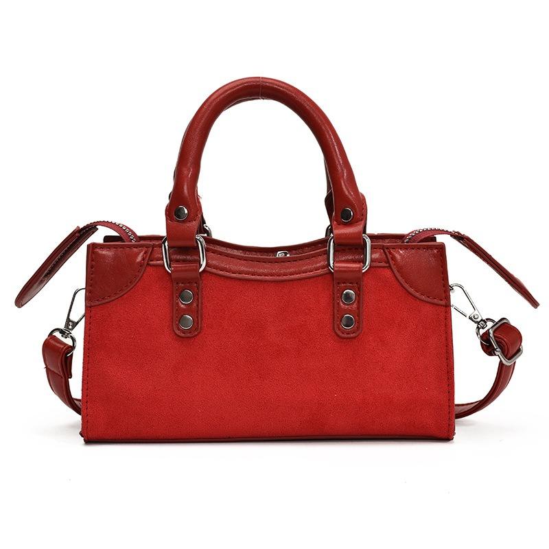 Shoulder Bag Women's Niche Design New Fashion Texture Messenger Bag Bag Women's Versatile Commuter Handbag