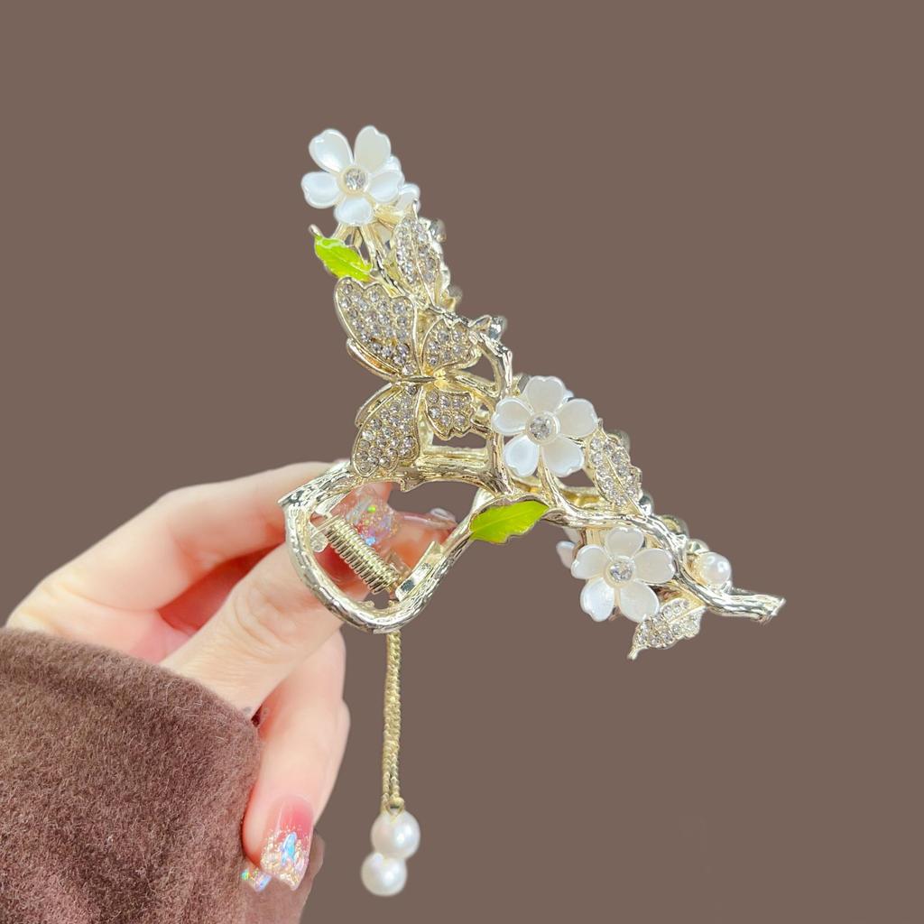 Pearl Flower Tassel Hair Claw Clip Ponytail Hair Clip Shark Clip Korean Exquisite Women Hair Accessories Fashion Headdress