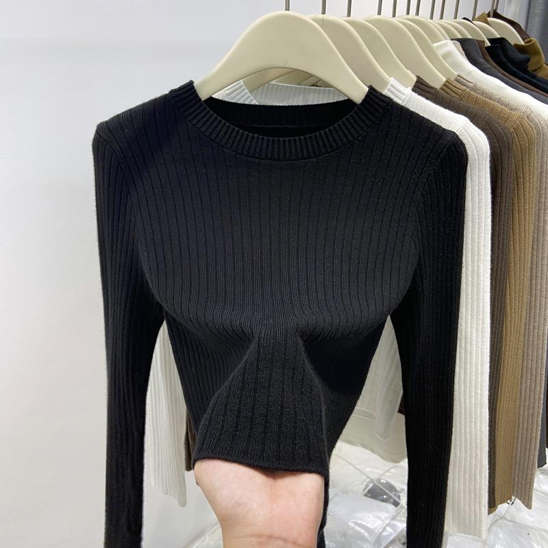 Small short knitted sweater women's spring pit strip design sense inner top solid color bottoming shirt