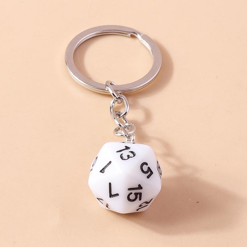 Cuet Resin Geometric Dice Keychain Keyring Pendants for Women Men Car Key Holder Handbag Pendants Charms DIY Jewelry Gifts