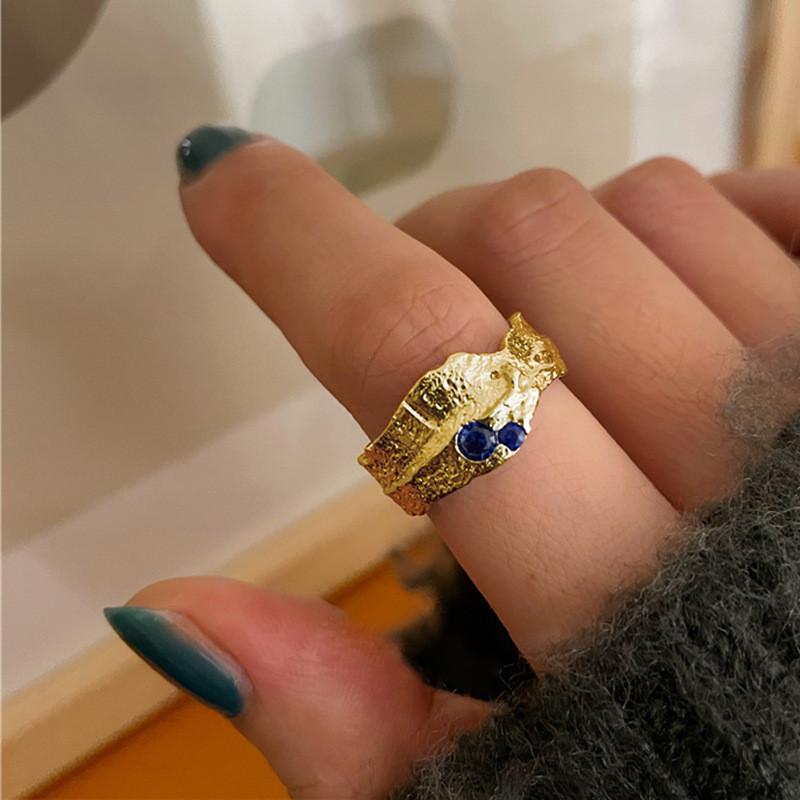 

Exquisite Korean Style Irregular Textured Ring Made Of Premium 925 Silver For Couples J1781