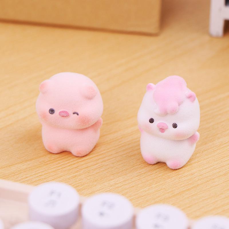 Adorable Kindergarten Mini Ornaments for Desktop Decoration