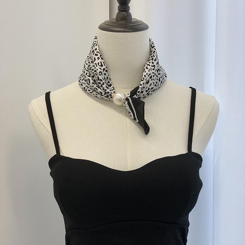 Silk scarf new pearl necklace spring and summer thin magnetic buckle lazy silk scarf women's pendant scarf collarbone chain