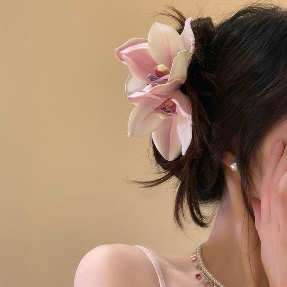 

Elegant Floral Shark Clip Korean Style Bohemia Barrettes Simulation Flowers Hair Claw Daily Style5