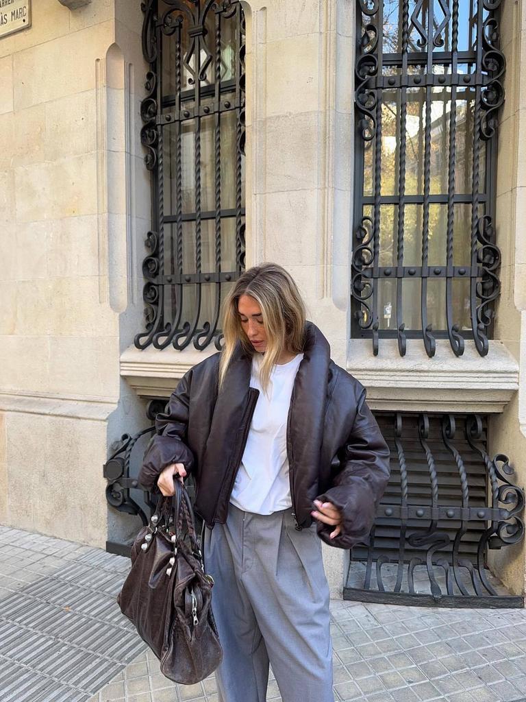 Giacca Cappotto in Pelle da Donna Stile Streetwear con Collo Alto - Collezione Autunno/Inverno 2025