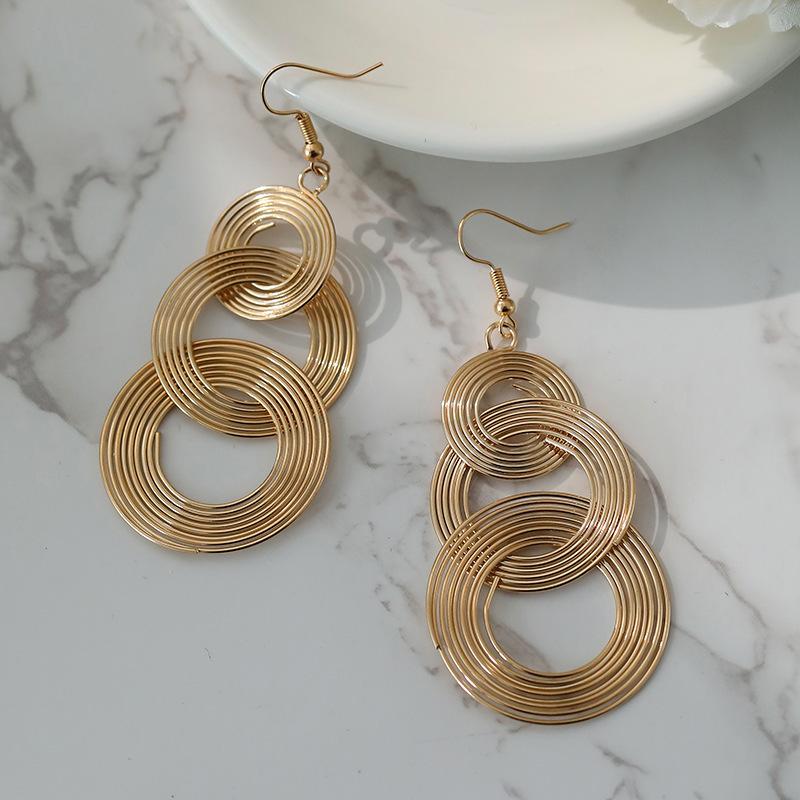 Europe and The New Personalized Multi-layer Circle Earrings Exaggerated Retro Big Circle Long Earrings Earrings Female.