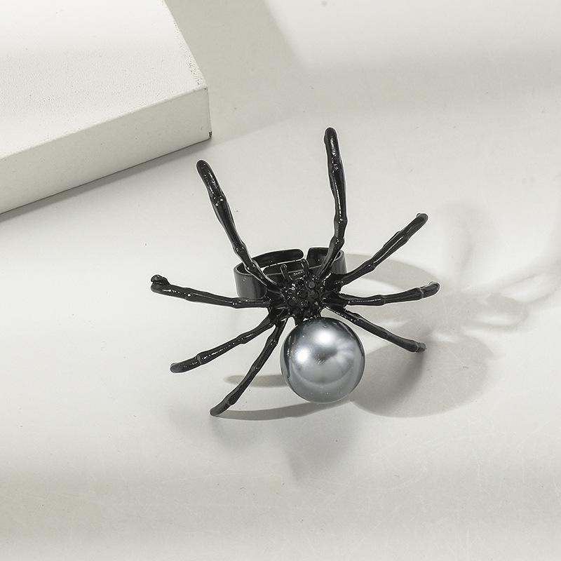Halloween Exaggerated Spider Rings For Women Gothic Aesthetic Dark Animal Imitation Pearl Finger Ring Men Party Punk Jewelry