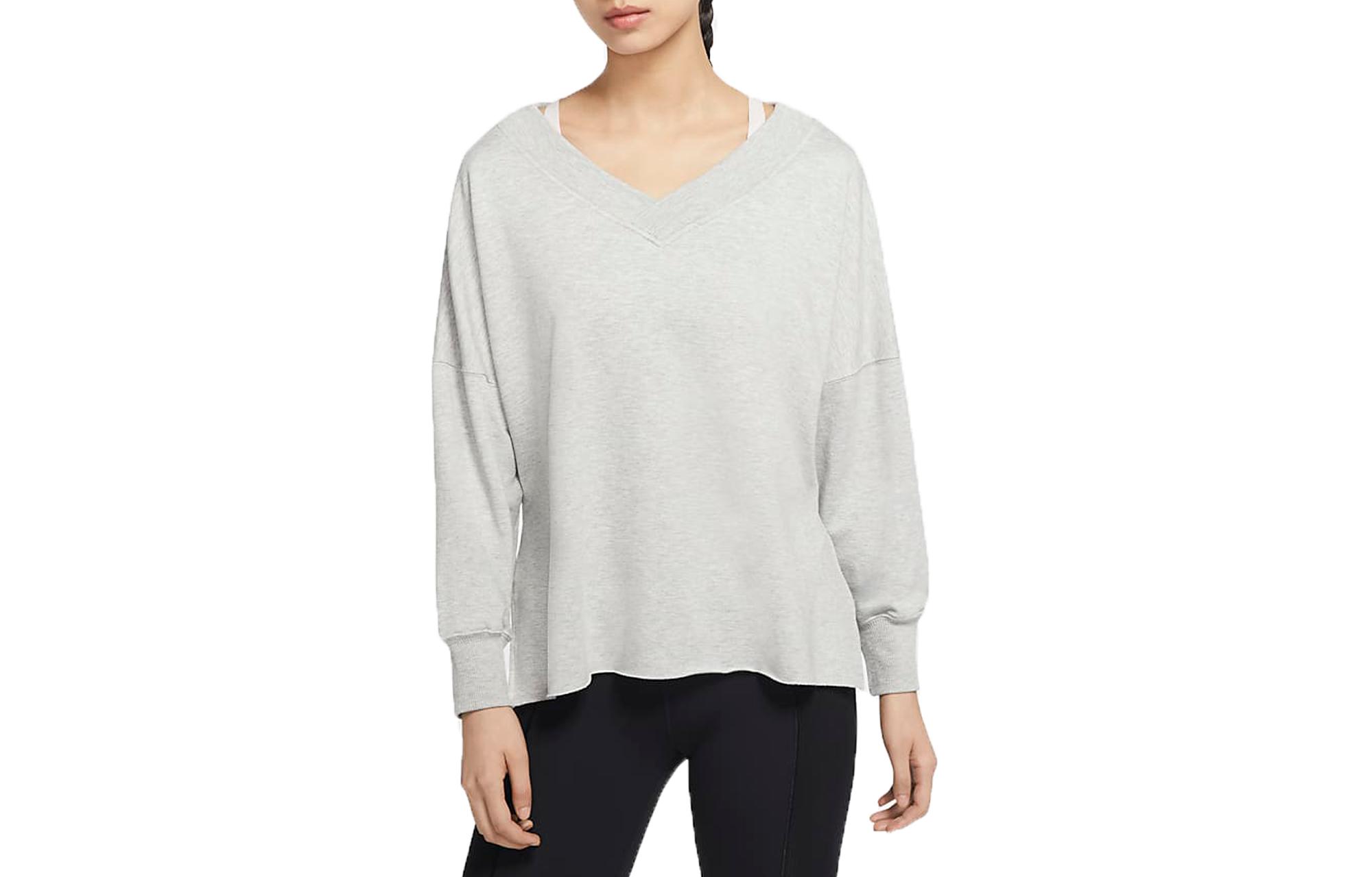 Nike T Shirts Women s Gray V Neck Moderate Straight Fit CU5491-050 S