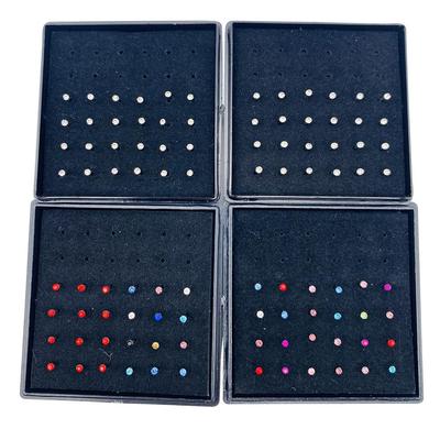 24-teilige Box mit Nasensteckern aus Edelstahl - 1,8 mm Körperpiercingschmuck