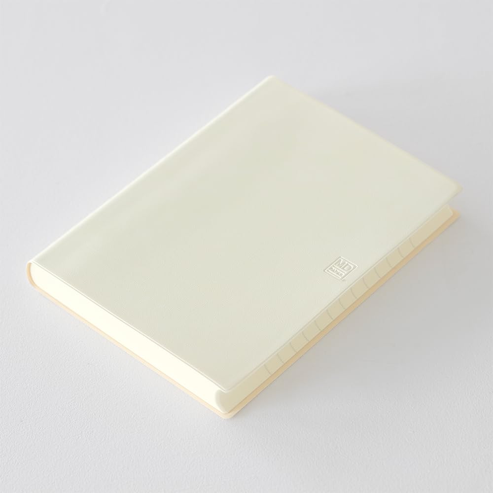 Midori MD Notebook Diary, 2026 A5, Daily, 22409006 (Starts December 2025)