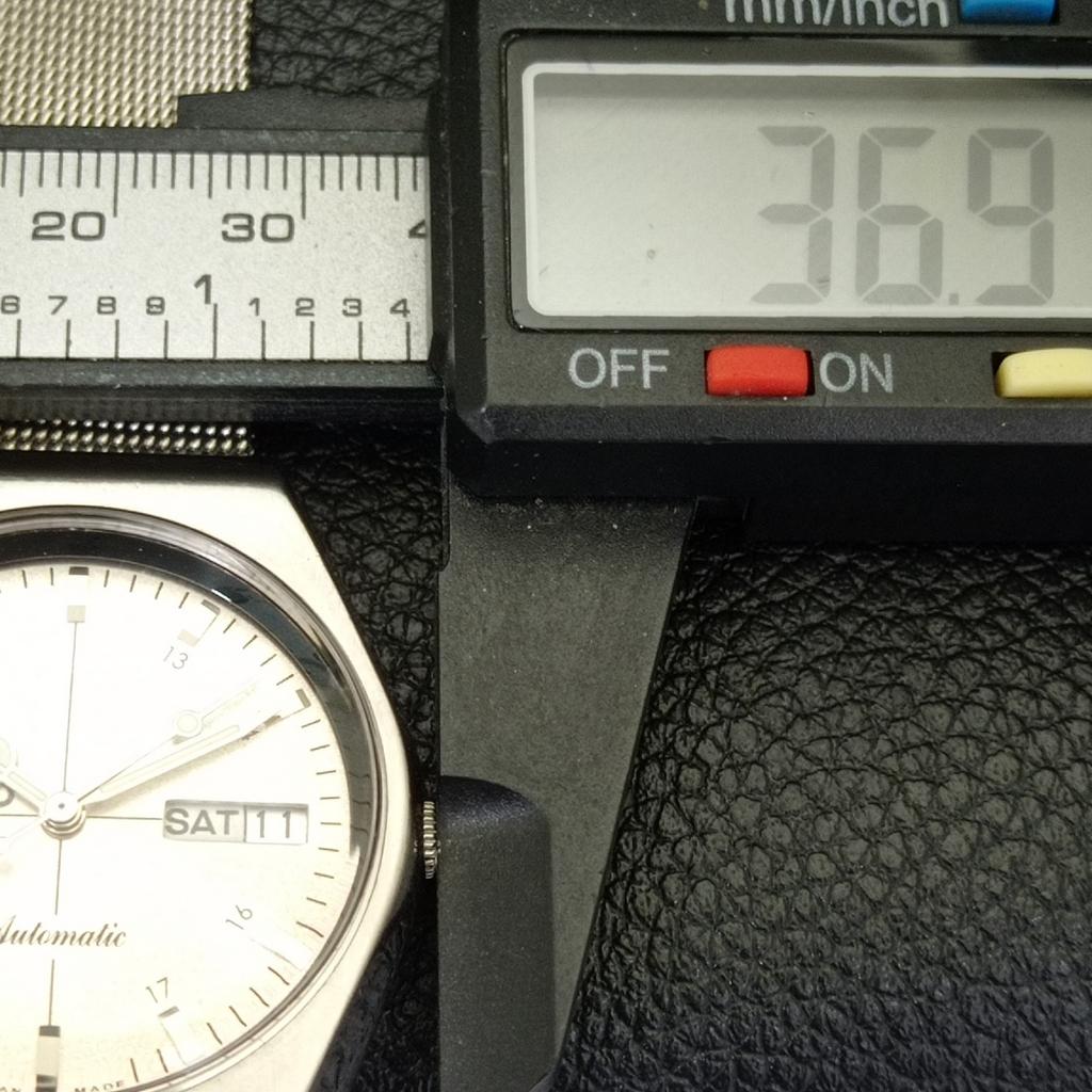 JAPAN VINTAGE SEIKO 5 AUTOMATIC 6309A MENS SILVER COLOR DIAL WATCH a701207-5 R206a-a701207