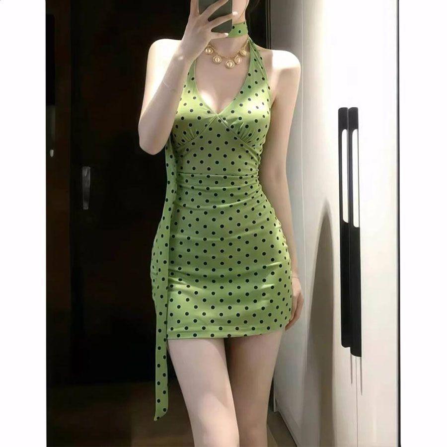 Wholesale Wear Seaside Vacation Retro Green Polka Dot Suspender Dress, Especially Beautiful Waist Skirt