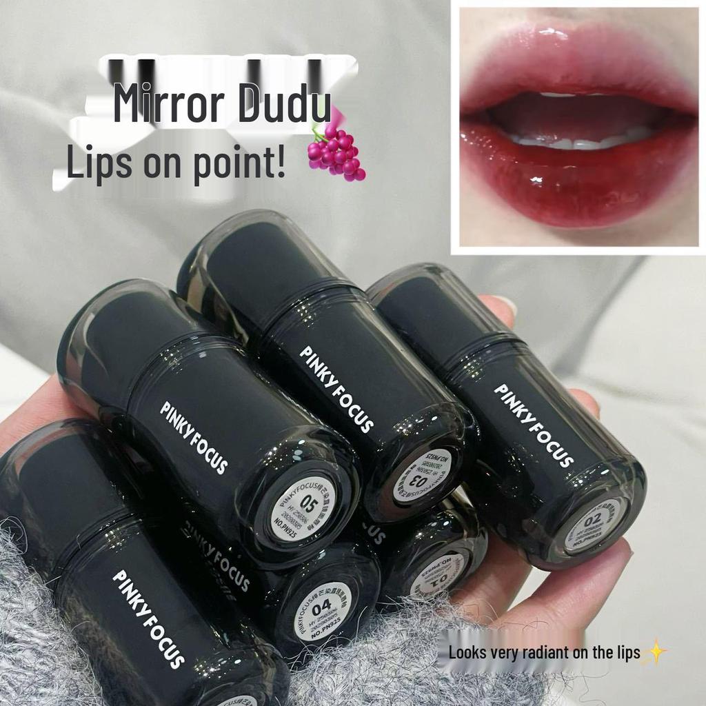 Scarlet Glow Tint: Feuchtigkeitsspendender, Übertragungsfester Lipgloss für pralle, lebendige Lippen