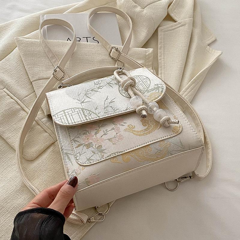 

Премиальная сумка-ниша для женщин 2024 года, новая модная сумка-мессенджер для женщин, универсальный рюкзак на одно плечо в иностранном стиле белый