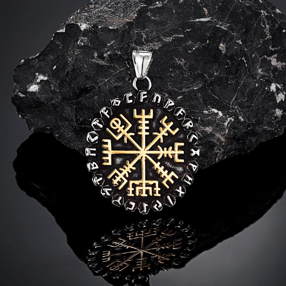Classic Norse 24 Runes Viking Compass Necklaces Mens Amulet Vegvisir Pendant Stainless Steel Chain Icelandic Male Jewelry Gifts
