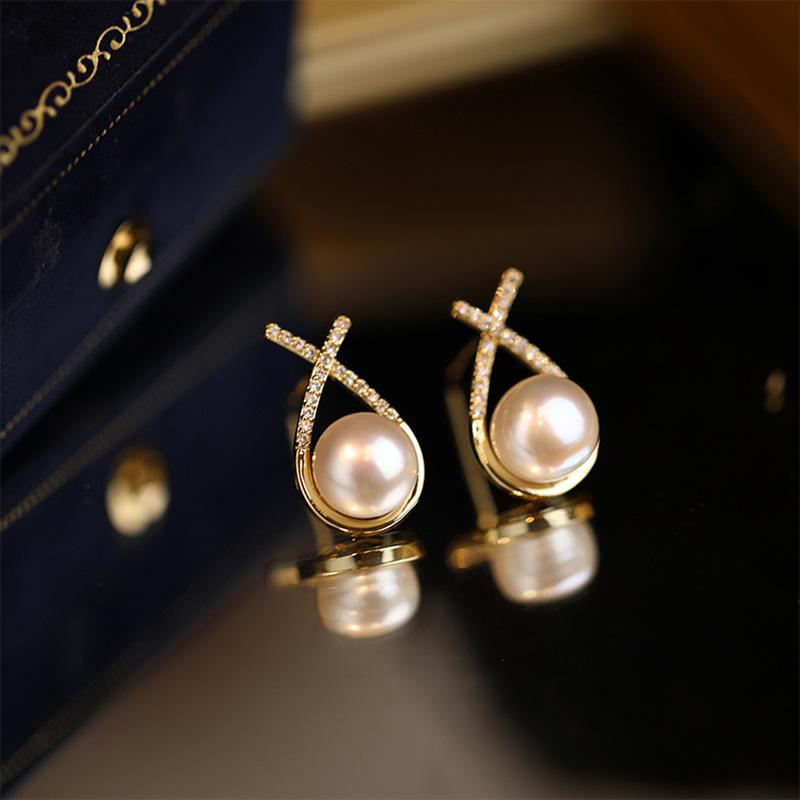 Earstuds, Feminine Temperament, Niche, Versatile, Simple, Exquisite Earrings, High-end, Fashionable Earrings, Earrings, Pendants