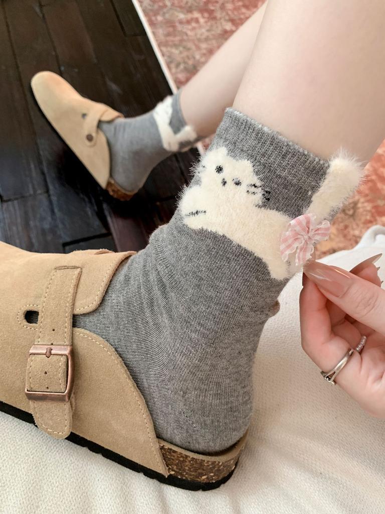 Three-Dimensional Plush Kittens Pile Up Socks Korean Sweet Plaid Mid-Leg Socks Bow Decoration Soft Glutinous Socks Milk White Cotton