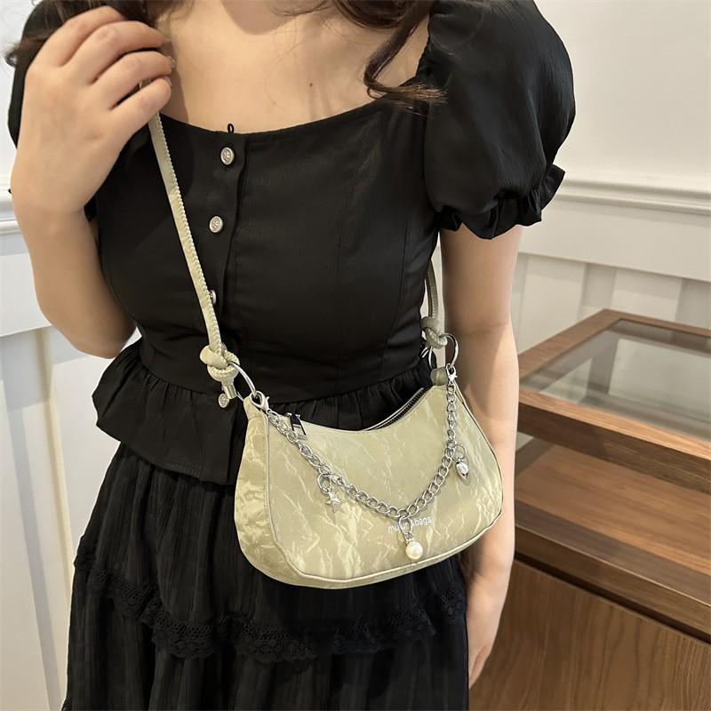 2025 New Versatile Women's Bag Exquisite Foreign Style Chain Solid Color Casual Simple Fashion Women's Shoulder Messenger Bag