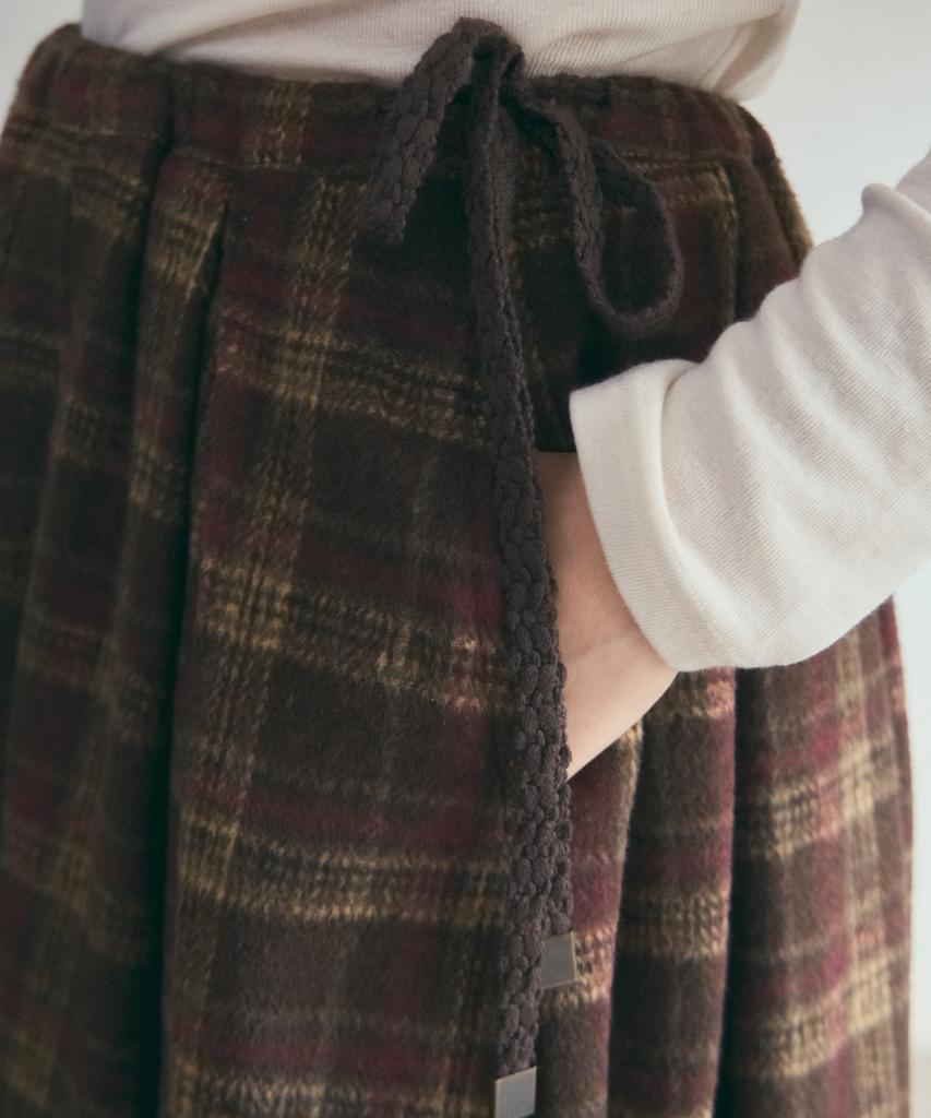 Aueonoseuteljia Warm Mulled Check Skirt_Brown(O25-Sk22)