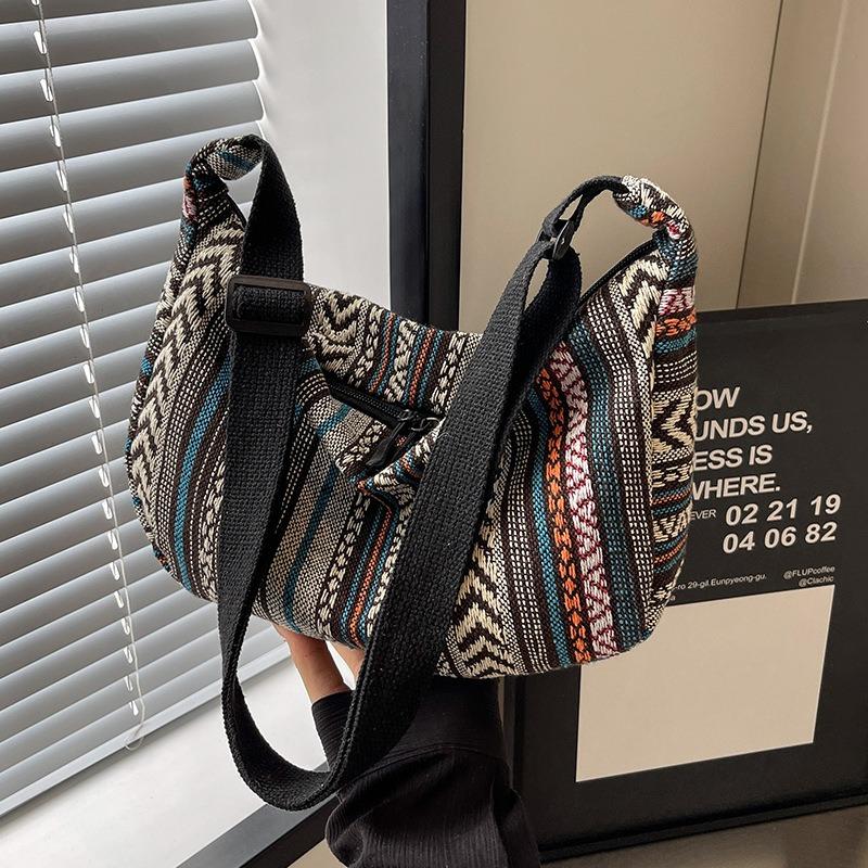Große Kapazität Ethnischer Stil Tasche 2025 Neu Trendige Mode Crossbody Knödeltasche INS Retro Vielseitige Umhängetasche für Damen