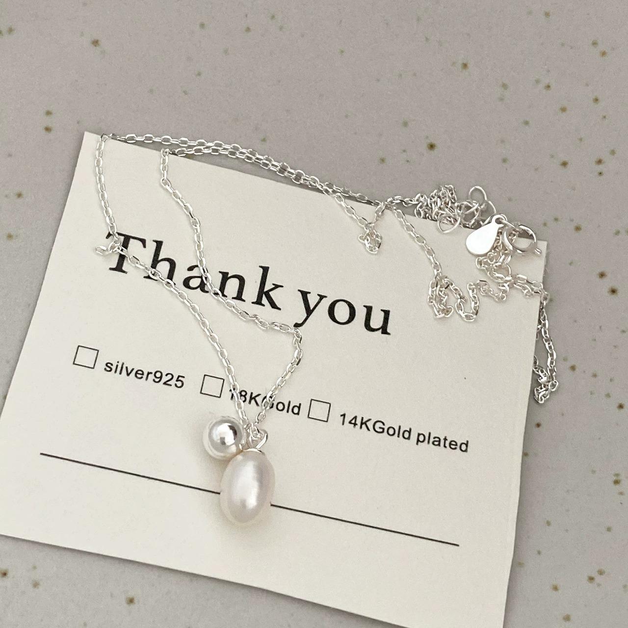 

Versatile Exquisite Round Double Pendant Clavicle Chain S925 Silver ins Simple Natural Freshwater Pearl Necklace 925 sterling silver