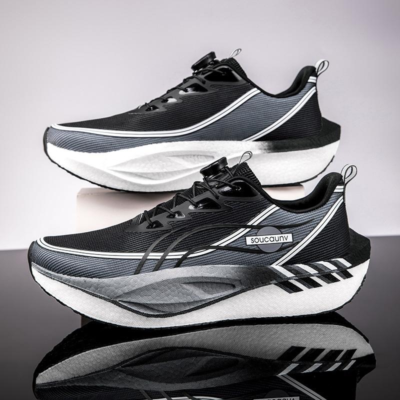 Daifa Chitu 8PRO running shoes, lace-up-free rotating new 9pro children's moving shoes, seasonal carbon board running shoes