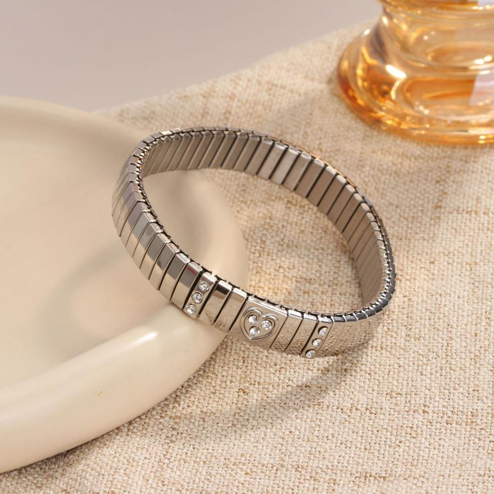 Gold Plated Pearl Bracelet Simulated Pearl Waterproof Stainless Steel Bracelet Heart Design Stretch Design Sport Jewelry