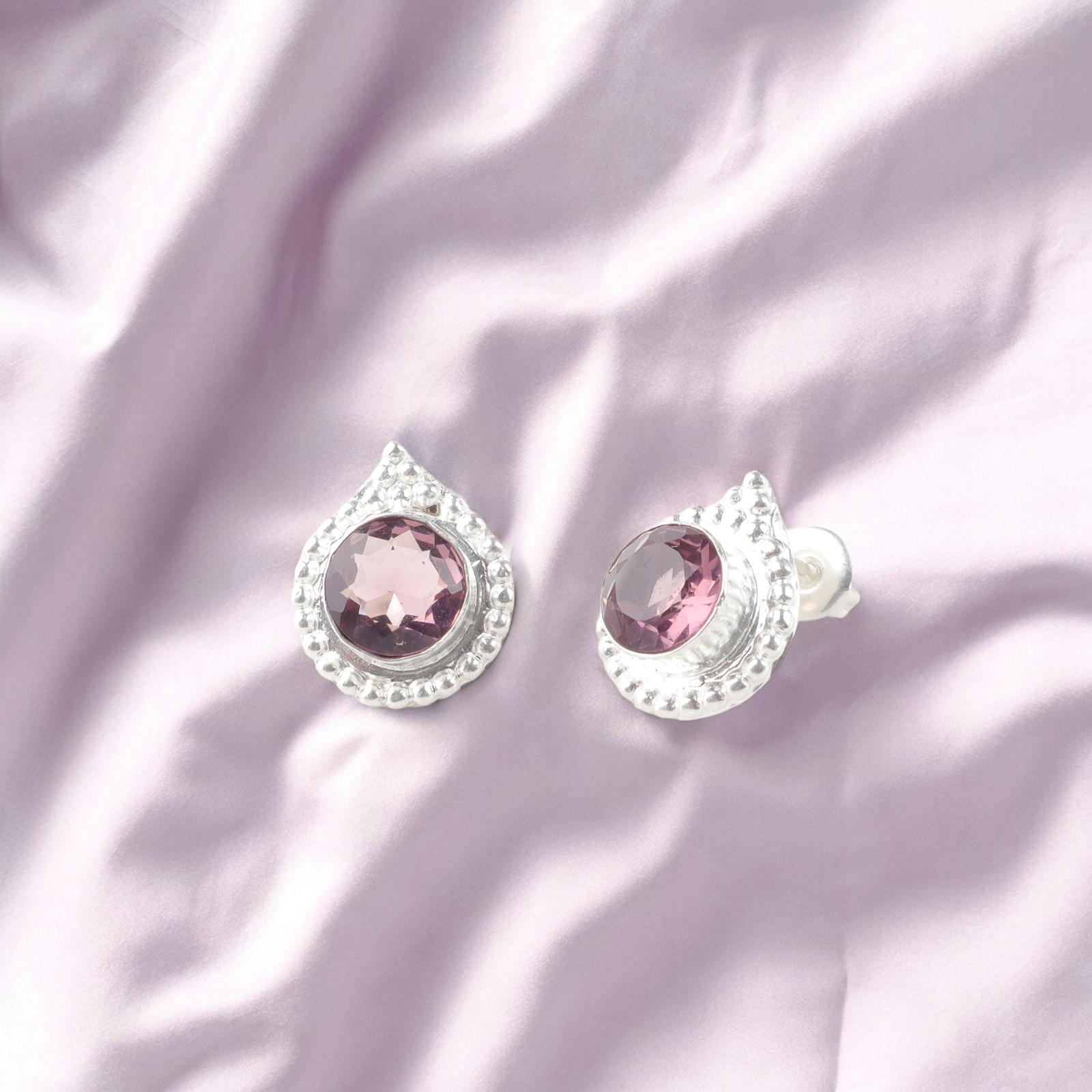 

Драгоценный камень Родолит Ювелирные изделия из стерлингового серебра 925 пробы Ручная работа Пусеты 0,62 Для женщин EE-125-14