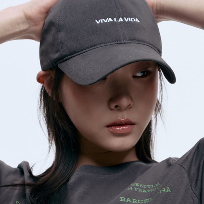 

VIVA LA VIDA Text ball Cap Navy